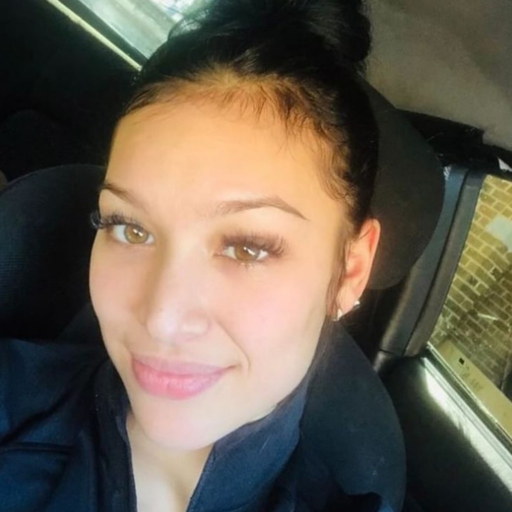 Meet your Posher, Abby